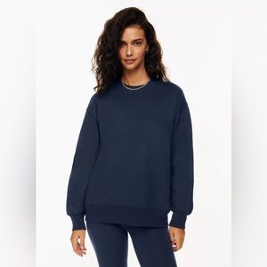 Aritzia TNA cozy fleece boyfriend crewneck sweatshirt